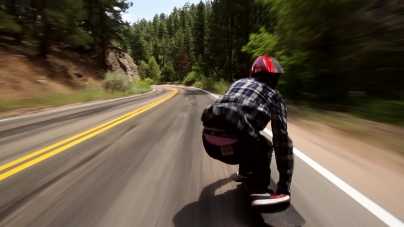Daring Longboarder Speeds Down Mountainside Hill At 70Mph